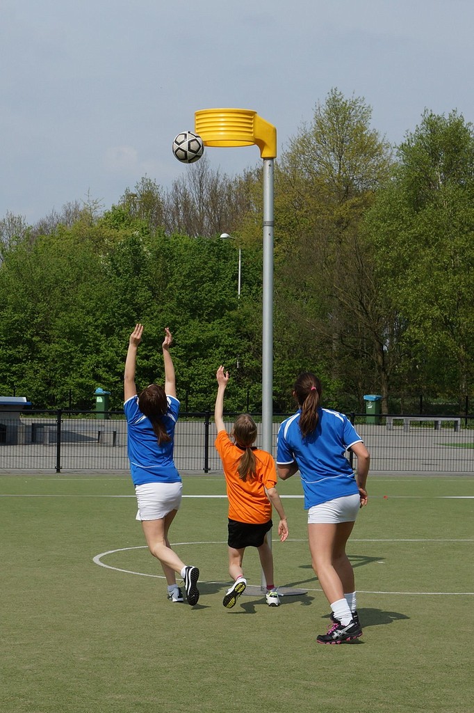Korfbal C2  12 april -027.jpg